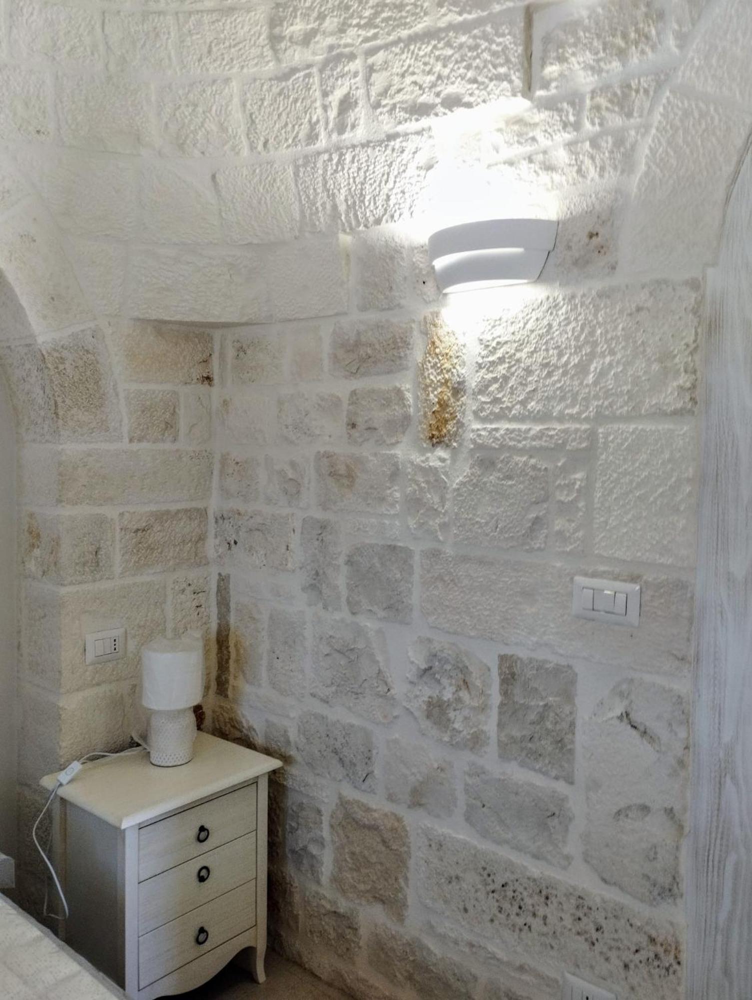 洛科罗通多Trulli La Quercia Del Nonno别墅 外观 照片